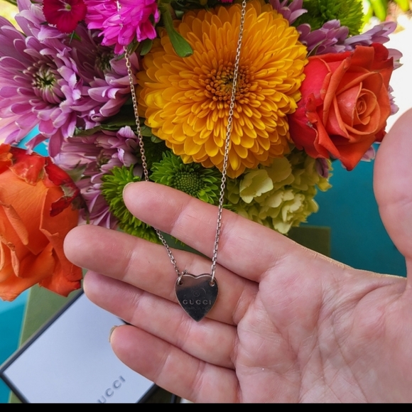 GUCCI ITALIAN LUXURY 925 STERLING SILVER NECKLACE comes with original packaging - Picture 6 of 7